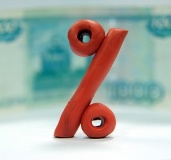Средняя максимальная ставка по годовым вкладам опустилась ниже 18%